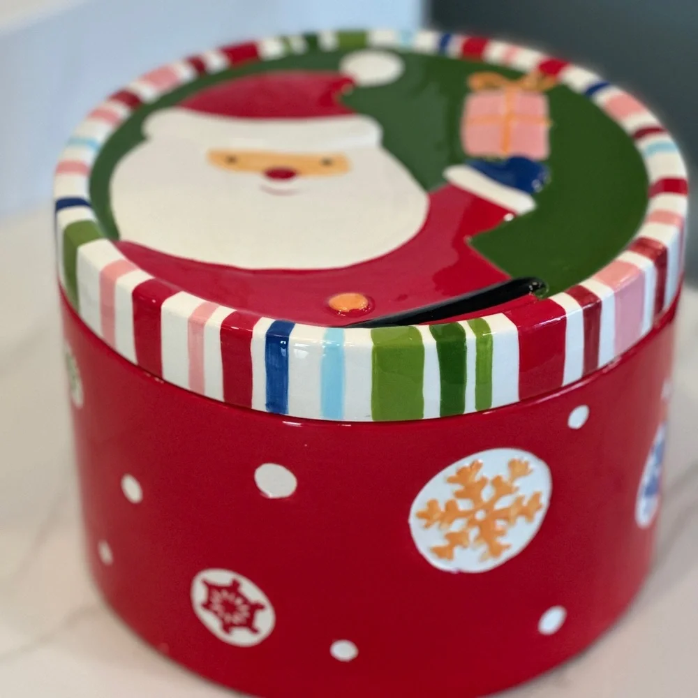 Target Home 2006 Ceramic Santa Claus Holiday Cookie Jar - Red and Green